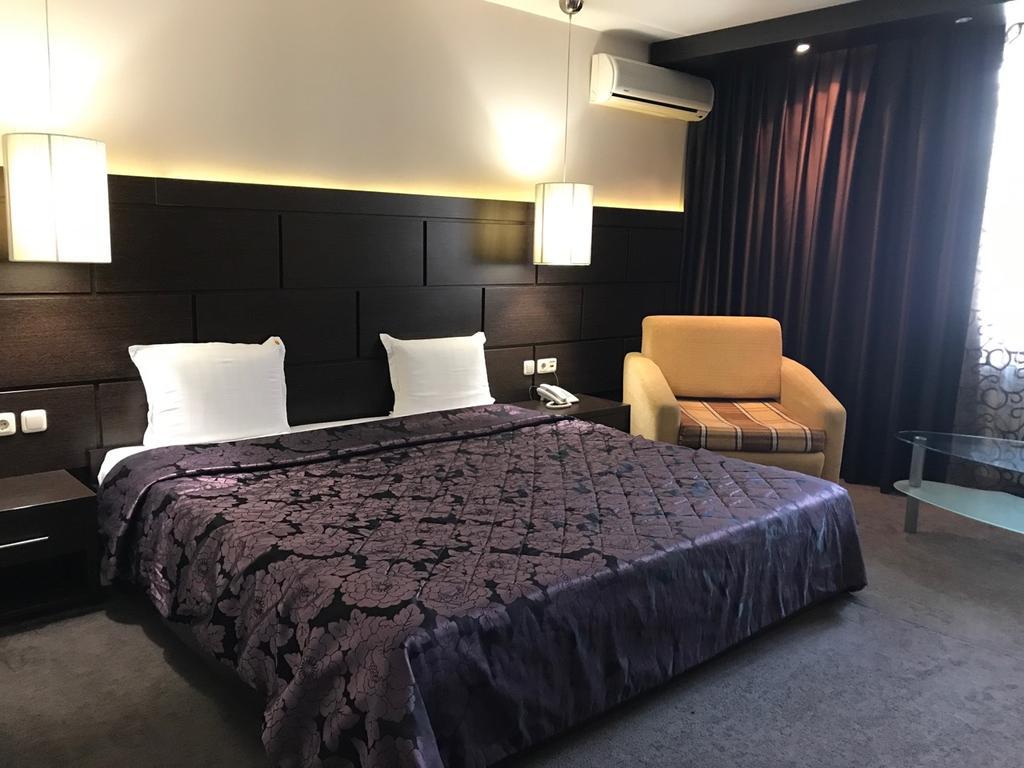 Hotel Kardinal 2*